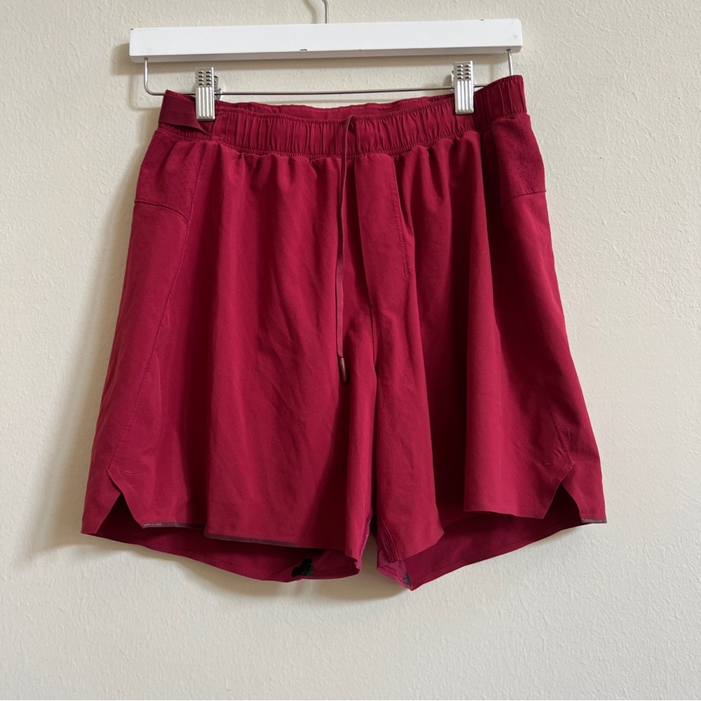 Lululemon Surge Short *Linerless
Caliente - Picture 2 of 4